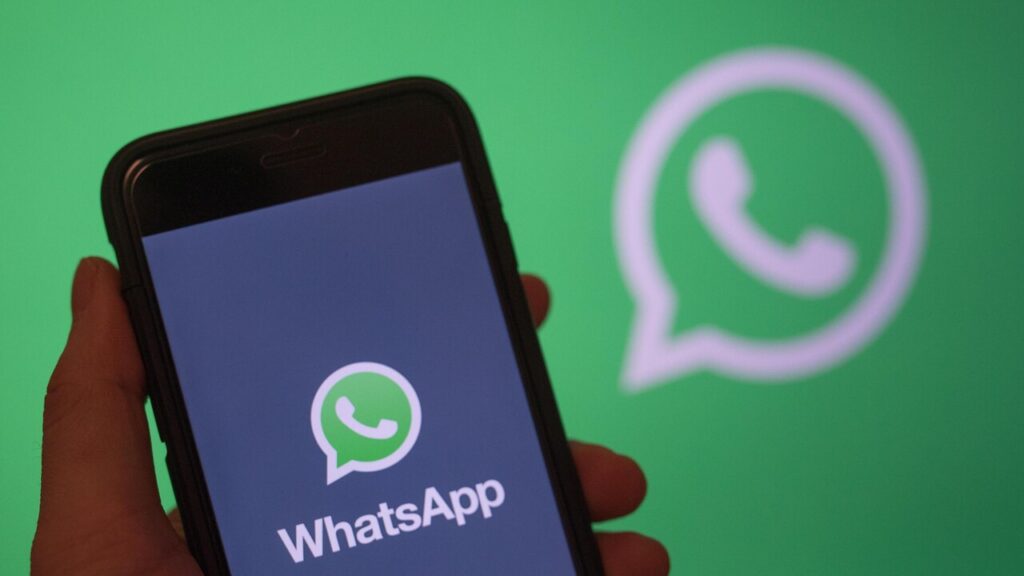 WhatsApp introduce il parental control per gli adolescenti: disponibile anche in Italia