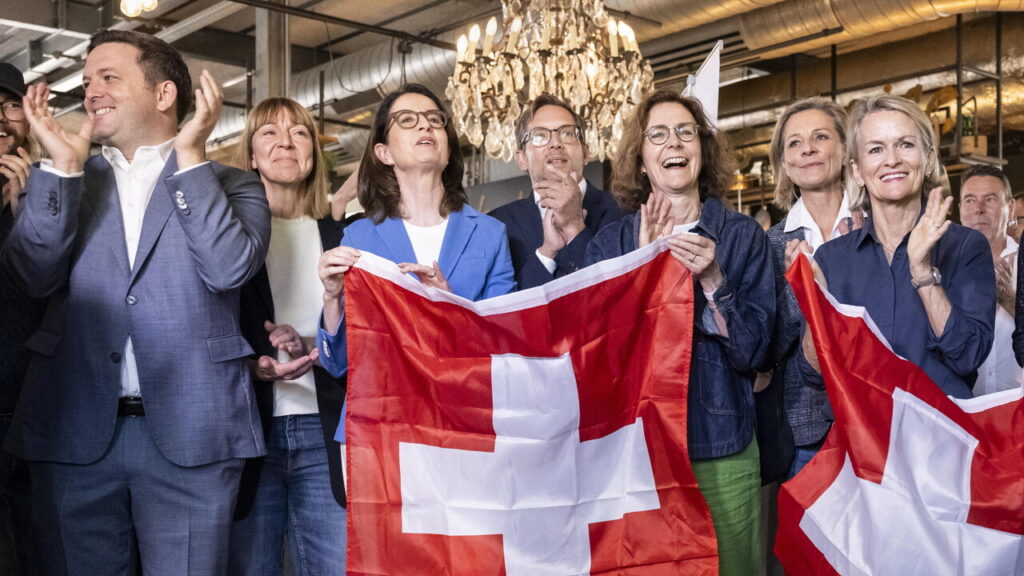 Svizzera, il 70,2% boccia il referendum sulla neutralità