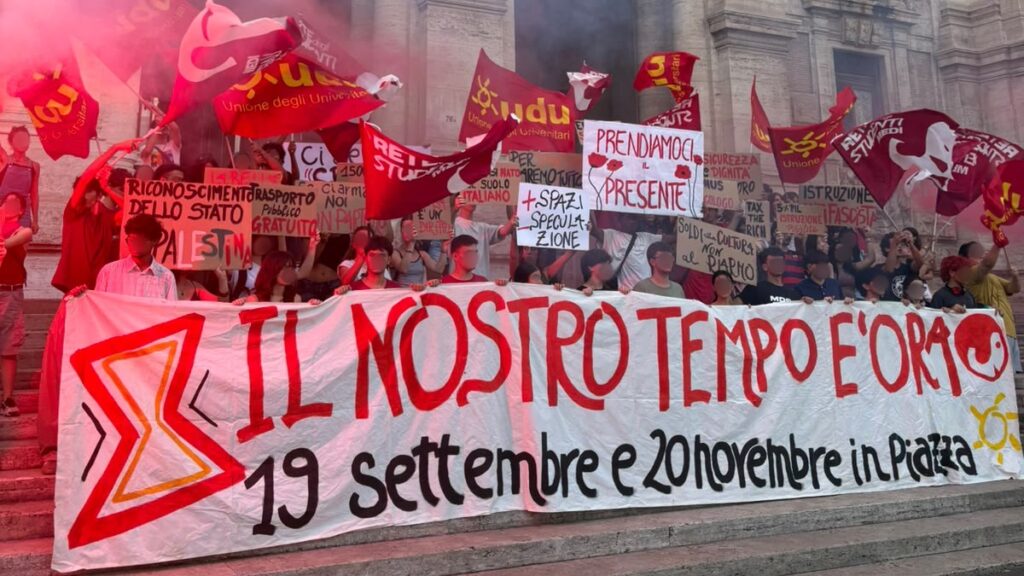 Scuola, studenti in presidio al ministero: sicurezza, didattica e diritto allo studio nel mirino