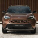 Toyota Yaris Cross, il restyling 2026 punta tutto sul full hybrid da 130 CV