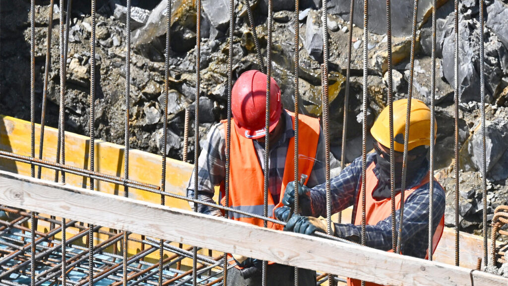 Marche, la popolazione straniera cresce di 5.273 unità: sono il 9,5% dei residenti