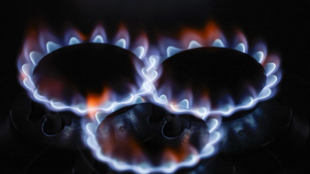 Gas, il prezzo supera 97 euro al megawattora: è ai livelli di giugno 2022