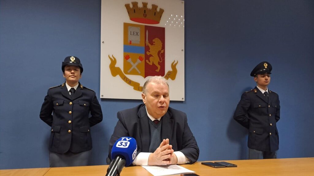 Brescia, commento offensivo sulla pagina Facebook della Questura: denunciato un 30enne