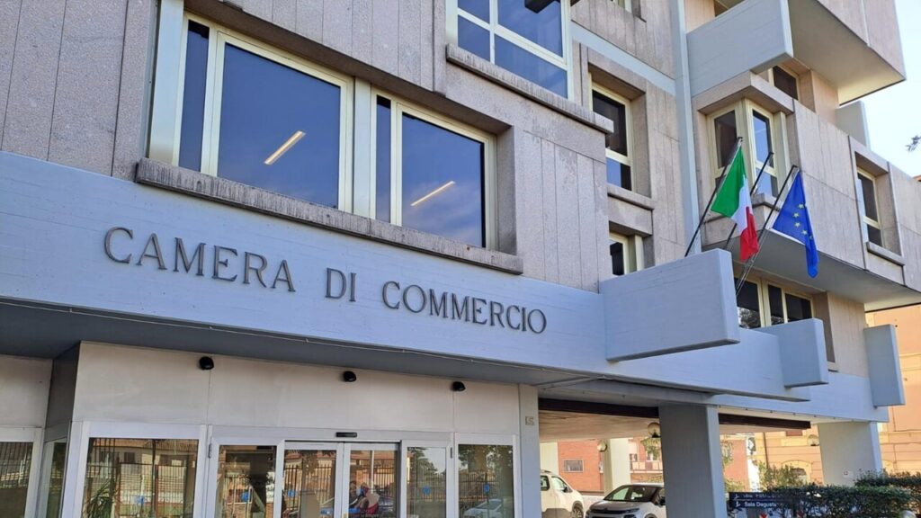 Umbria, 84 imprese su 177 non usano l’intelligenza artificiale e non prevedono investimenti
