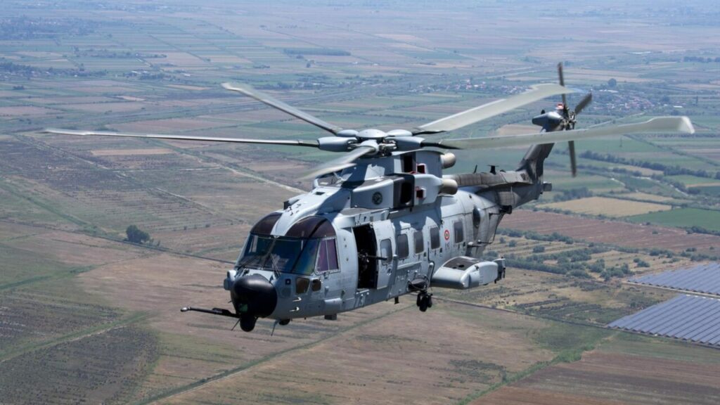 Aeronautica, la Steadfast Noon in Italia dal 13 ottobre senza armi reali