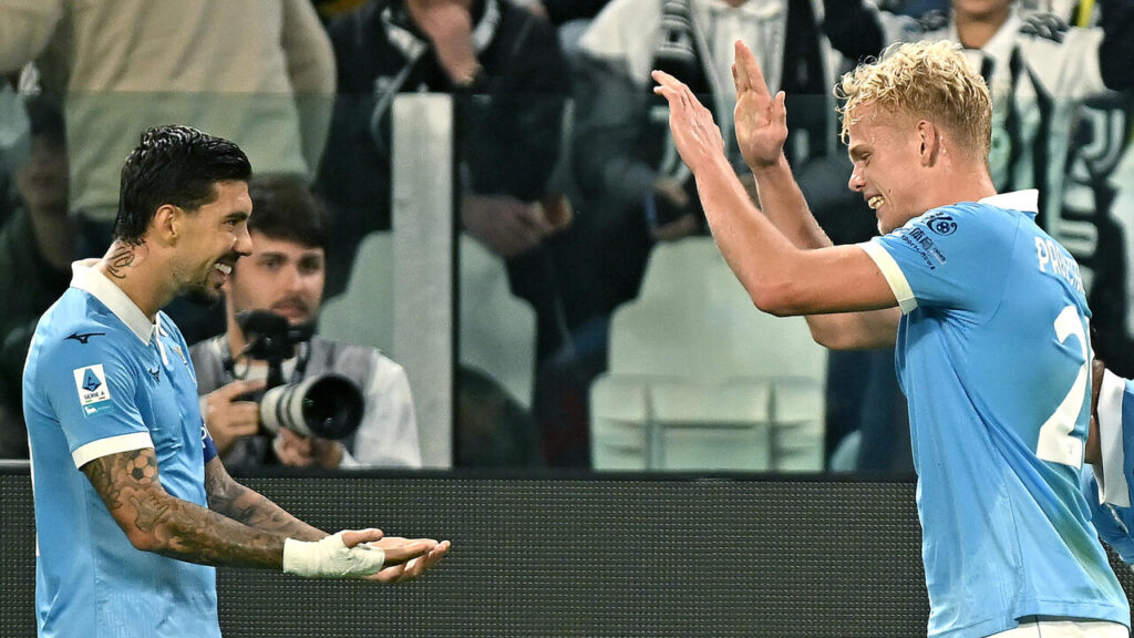 Lazio, 3-0 alla Juventus: biancocelesti in vetta con l’Inter