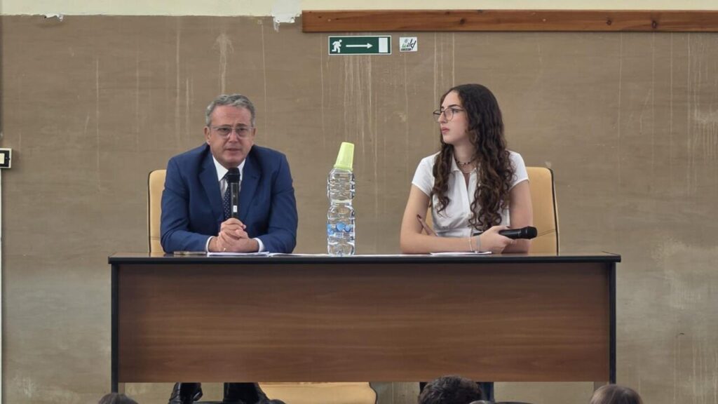 Dell’Utri ai giovani: «Non mettete limiti alle vostre ambizioni»