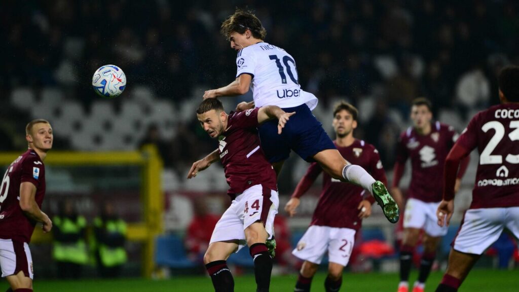 Il Como firma un colpo esterno a Torino in Serie A
