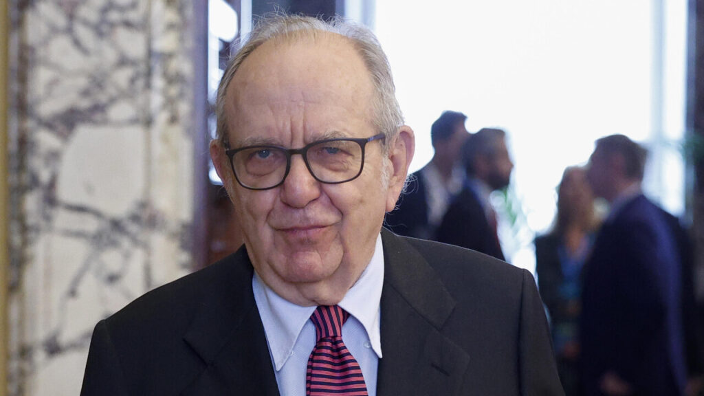 Unicredit, Pier Carlo Padoan lascerà la presidenza al termine del mandato